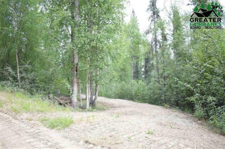 2048 PINE CONE RD, FAIRBANKS, AK 99709, photo 1 of 5