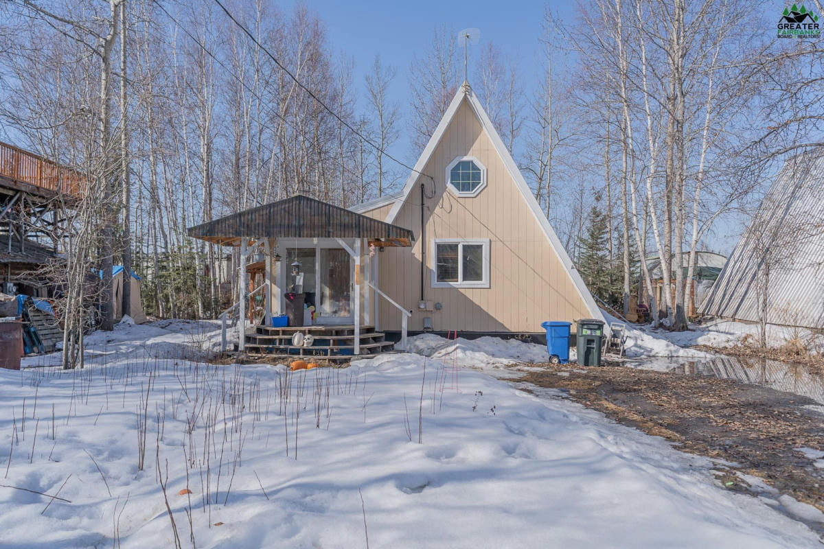 1537 PEGGY ST, NORTH POLE, AK 99705, photo 1 of 10