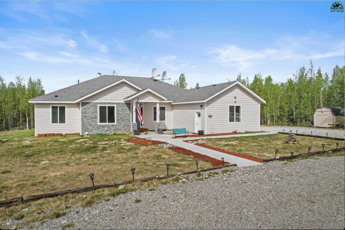 3320 S BEAR CT, DELTA JUNCTION, AK 99737, photo 1 of 29